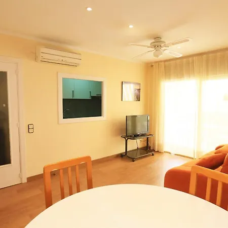 Pins I Mar A 3 7 - Only Families Cambrils