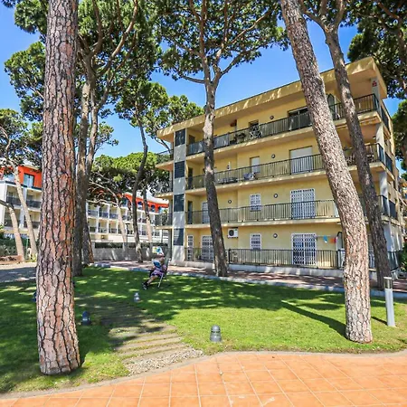 Apartment Pins I Mar A 3 7 - Only Families Cambrils