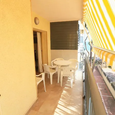 Pins I Mar A 3 7 - Only Families Cambrils
